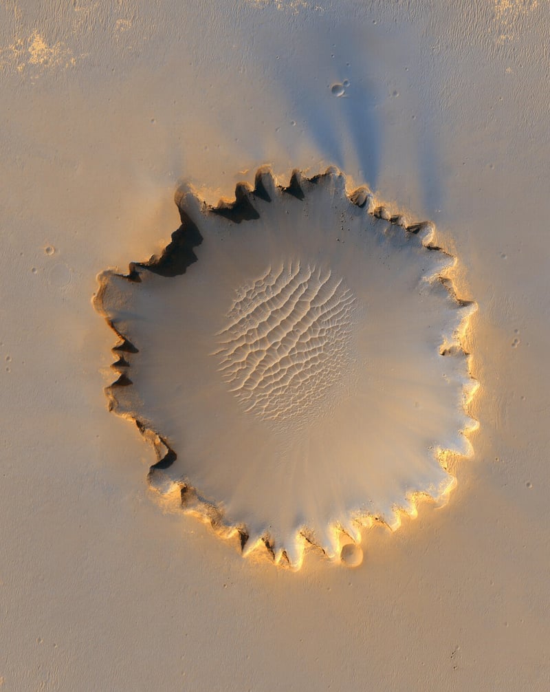 Alien UFO Outer Space Planet